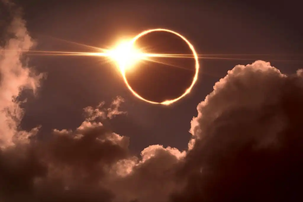 El mundo se prepara para el eclipse solar Info del Este
