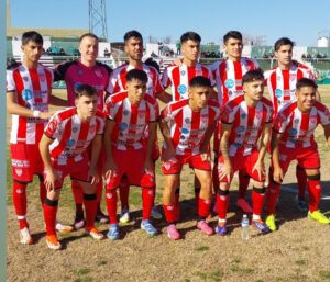 El León cerró la primera fase con una victoria