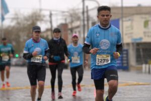 Maratón Bonarda 2025: La lluvia no detuvo a los corredores