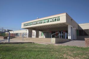 La adolescente de La Paz permanece internada y bajo tratamiento médico