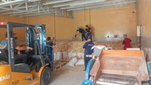 Clausuraron una panadería en Las Heras y decomisaron más de 21 toneladas de productos por graves irregularidades sanitarias