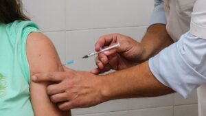 Más de 9.000 mendocinos ya se vacunaron contra la gripe en el inicio de la campaña 2026