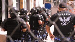 Almafuerte: secuestraron 17 celulares y droga dentro de un pabellón