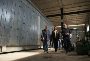 Cornejo y Rufeil recorrieron Electromecánica Bottino y obras en Palmira