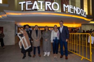 Multitudinaria gala en honor a San Martín reunió a dos municipios y artistas locales
