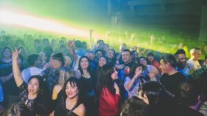 Música de los 70, 80 y 90 en una noche retro a beneficio en San Martín